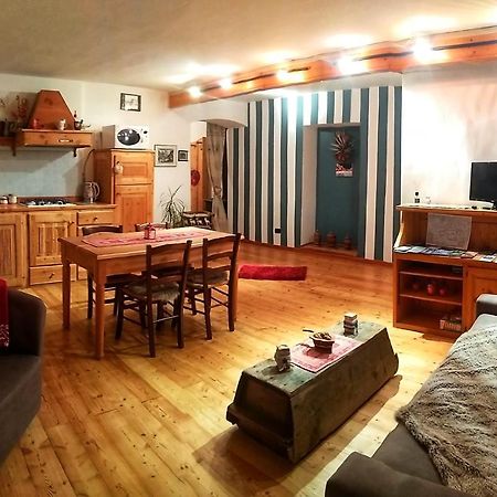 Appartement Maison Besenval à Aoste Extérieur photo