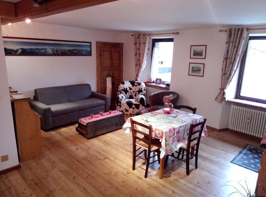 Appartement Maison Besenval à Aoste Extérieur photo